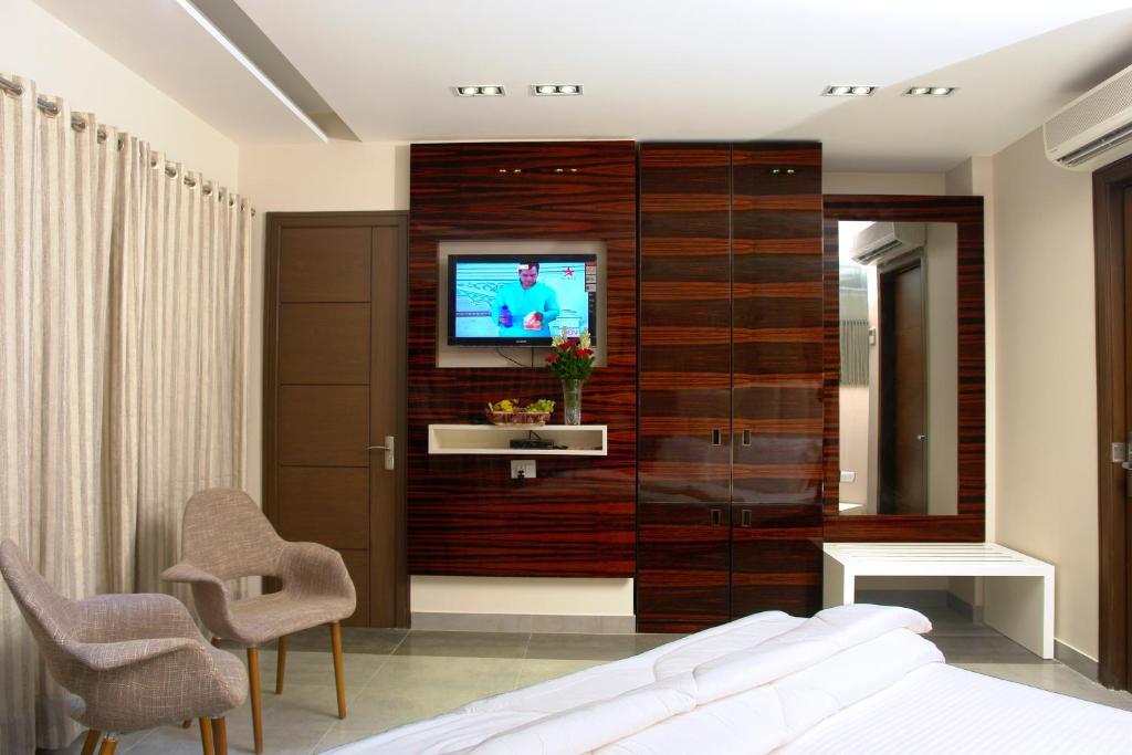 Hotel Gulnar New Delhi Exterior photo